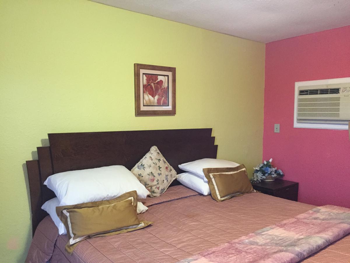 Destiny Inn Pleasantville Exterior photo
